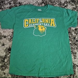 California School Tshirt Size Kids Large